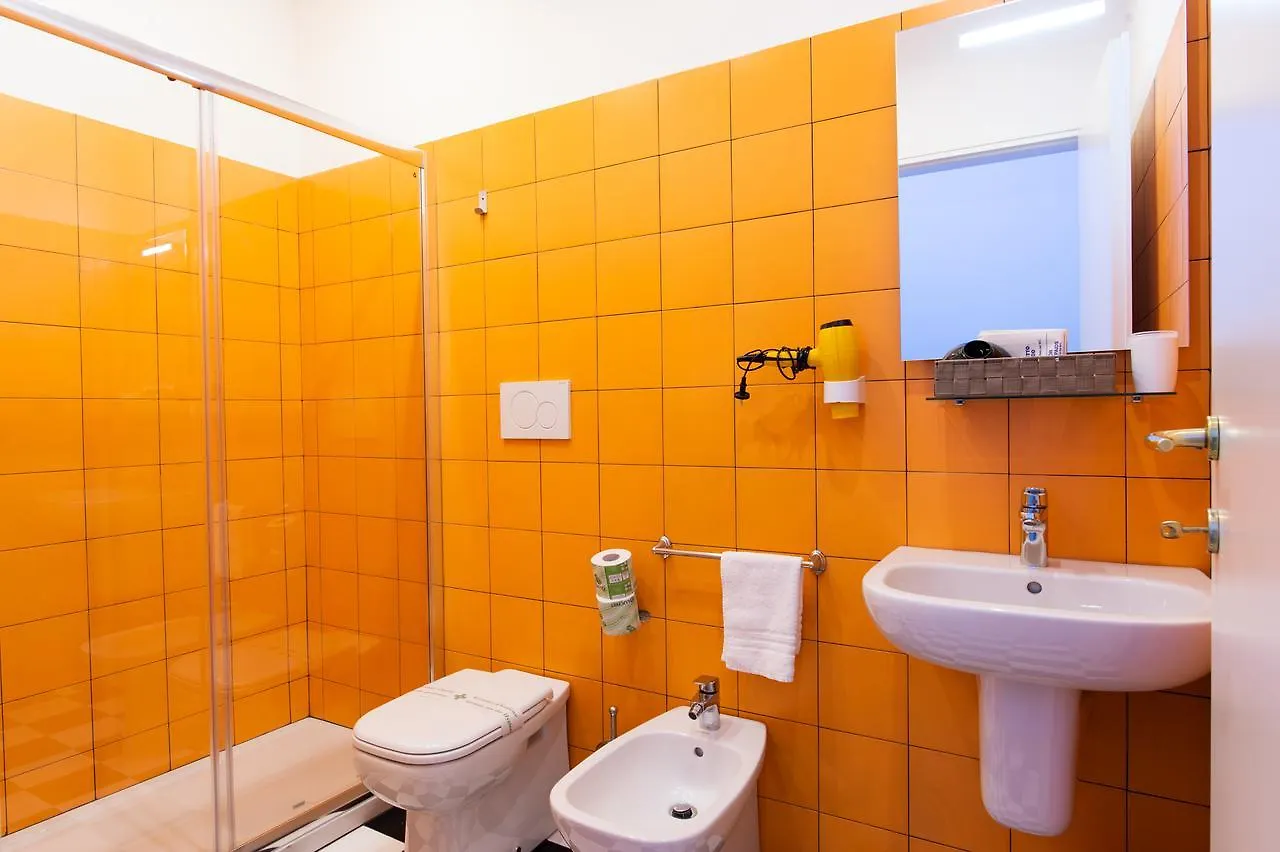 Aparthotel Porta Nuova Milan 2*,